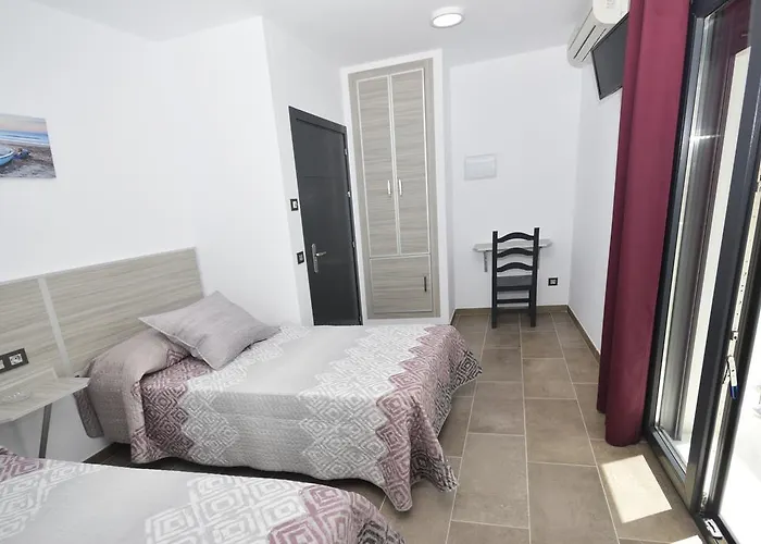 Casa de hóspedes Maria Jose 3*